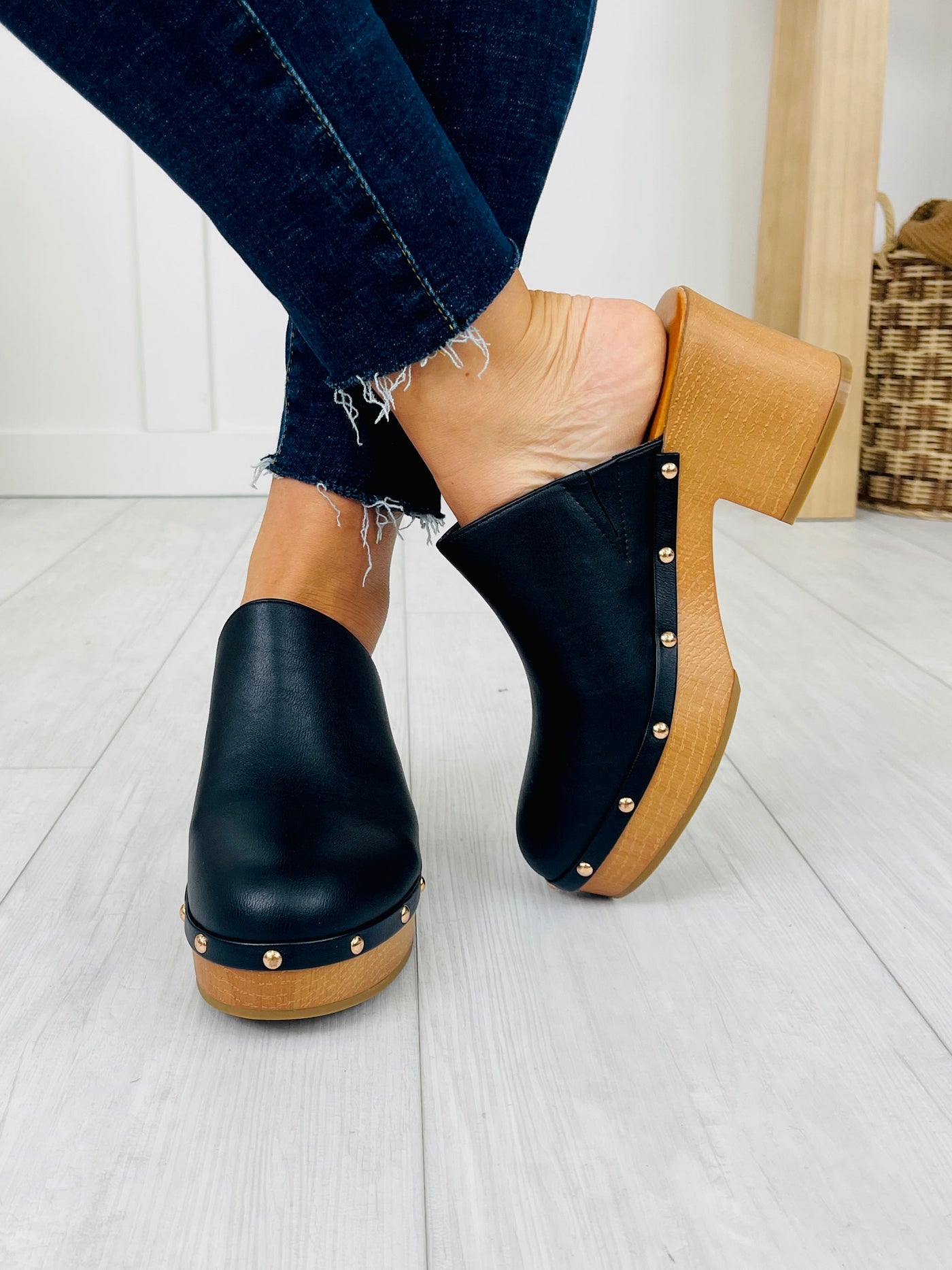 All Set To Strut Clogs in Black