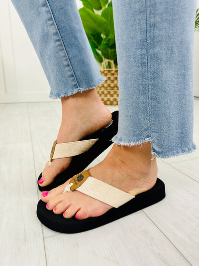 Beachside Bliss Flip Flops in Ivory