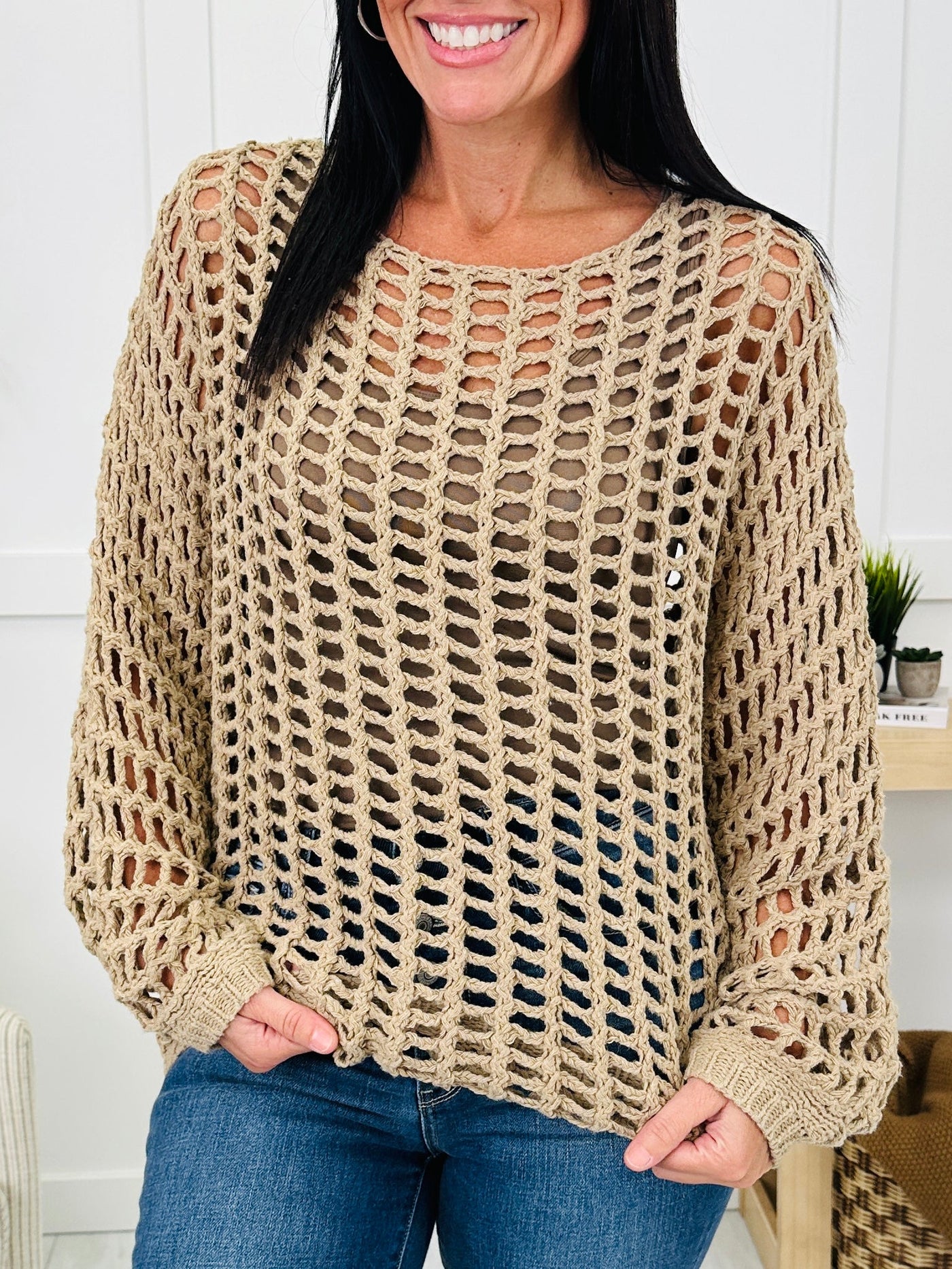 Airy Dream Top in Taupe