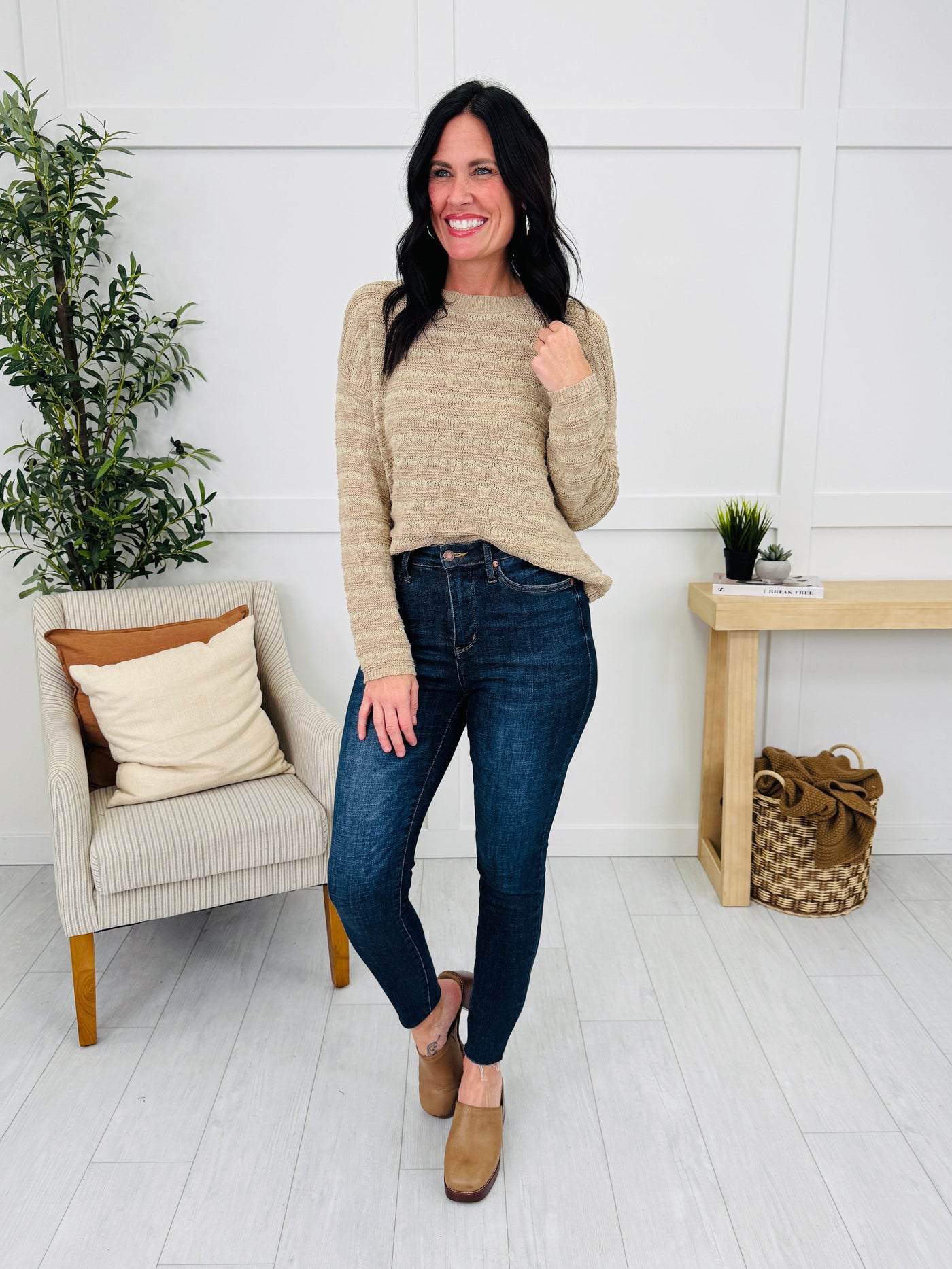 Amber Afternoon Sweater in Taupe