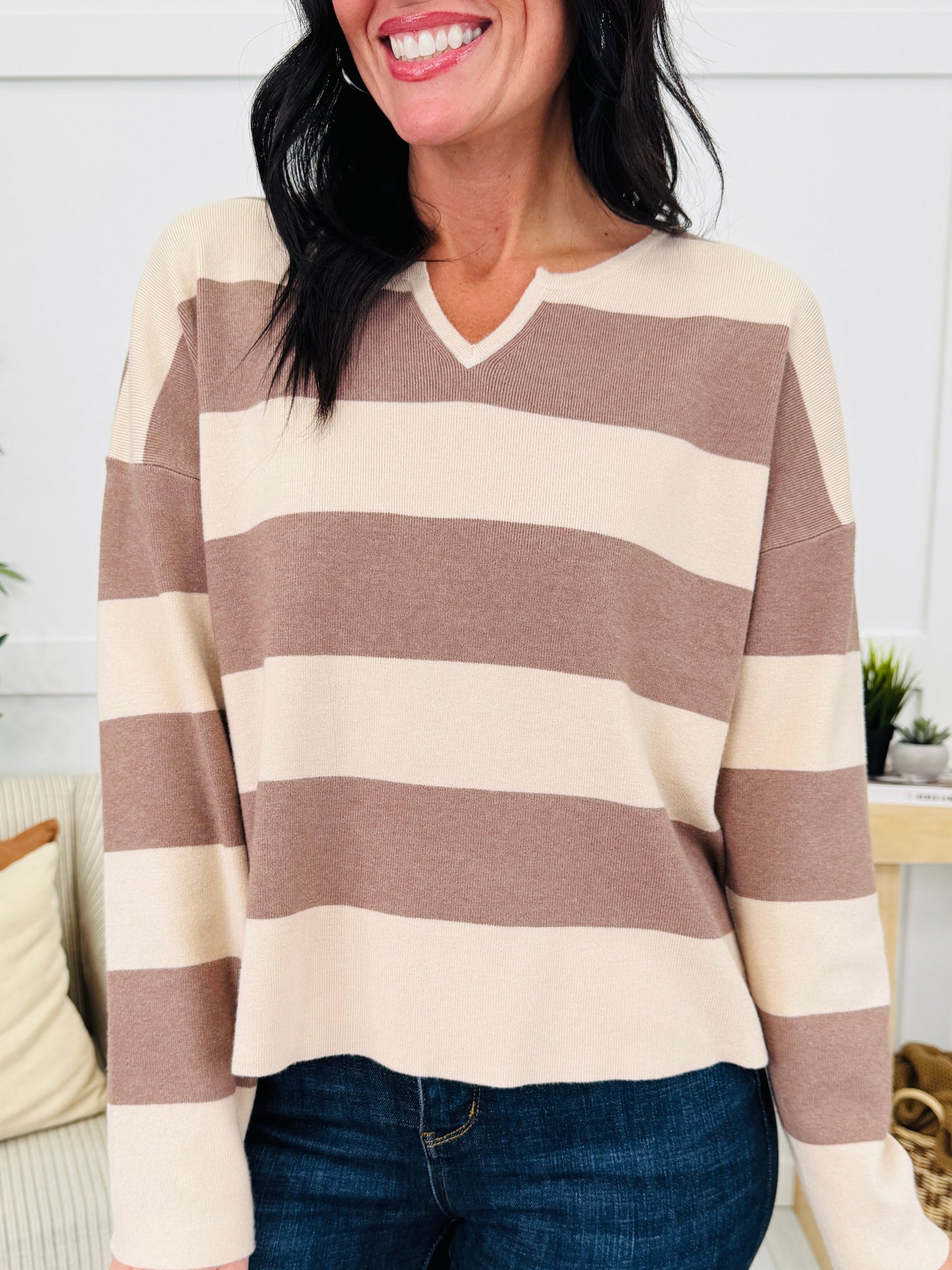 Aligned Harmony Sweater in Mocha