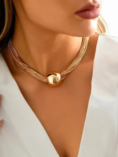 CASEY LUXE ORB NECKLACE